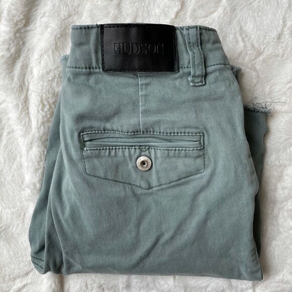 Hudson Green Bermuda Short - Girl’s 16 - Picture 7 of 7